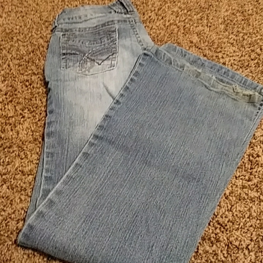 Wall flower jeans